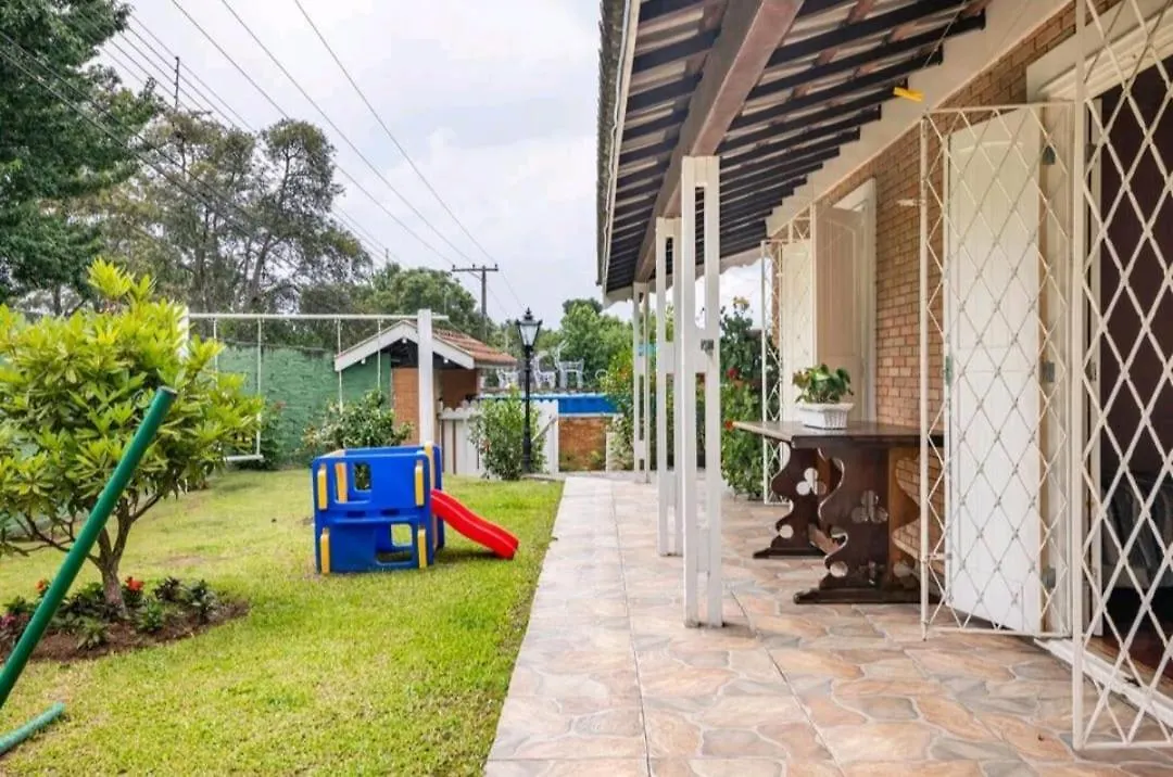 Suites E Quartos Casa Papai Noel Campos do Jordao Homestay
