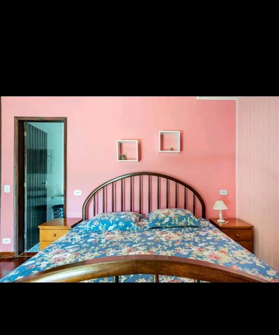 Suites E Quartos Casa Papai Noel Campos do Jordão Brasil