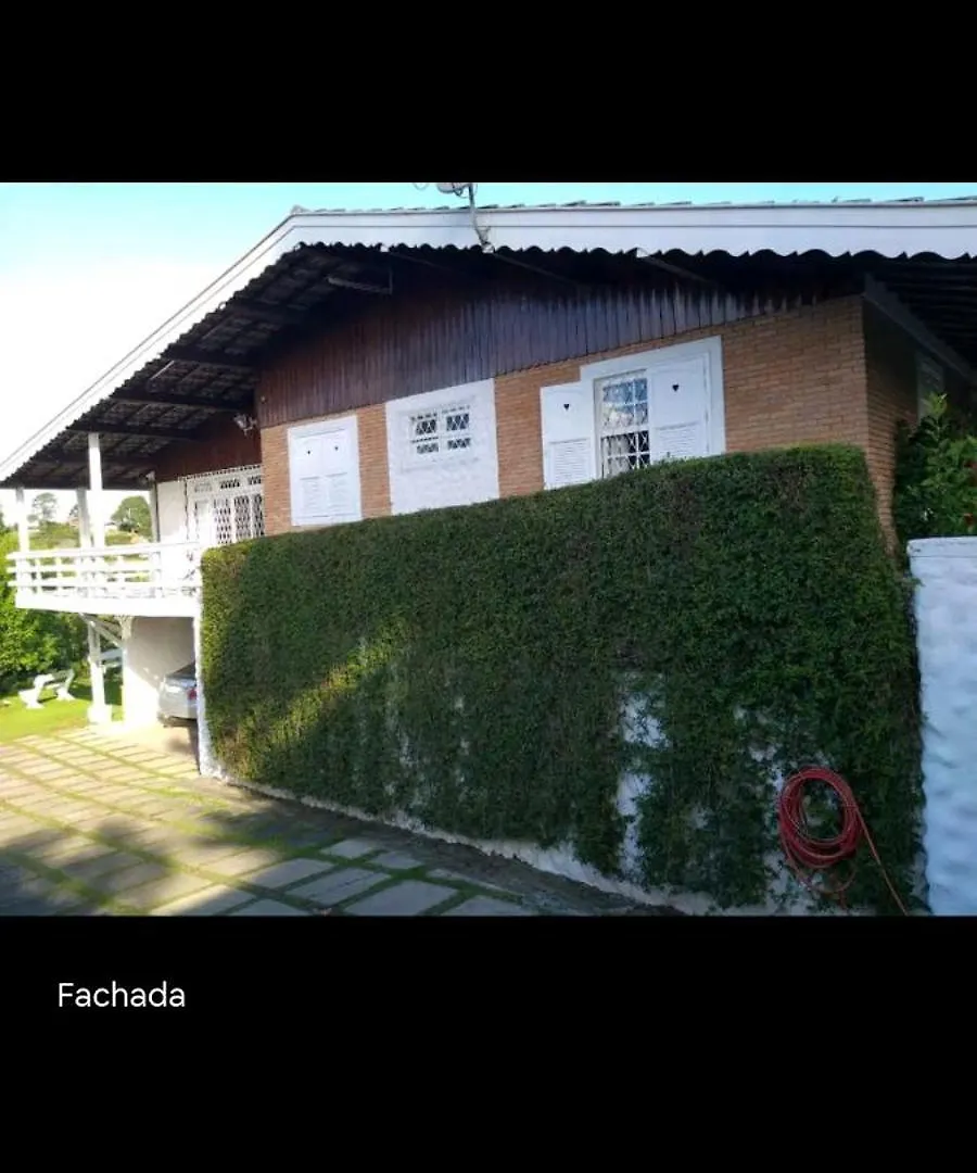 Quarto em Acomodações Particulares Suites E Quartos Casa Papai Noel Campos do Jordão