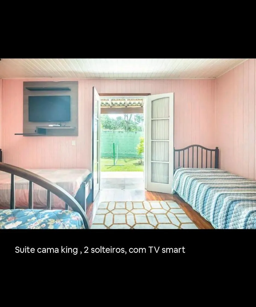 Quarto em Acomodações Particulares Suites E Quartos Casa Papai Noel Campos do Jordão