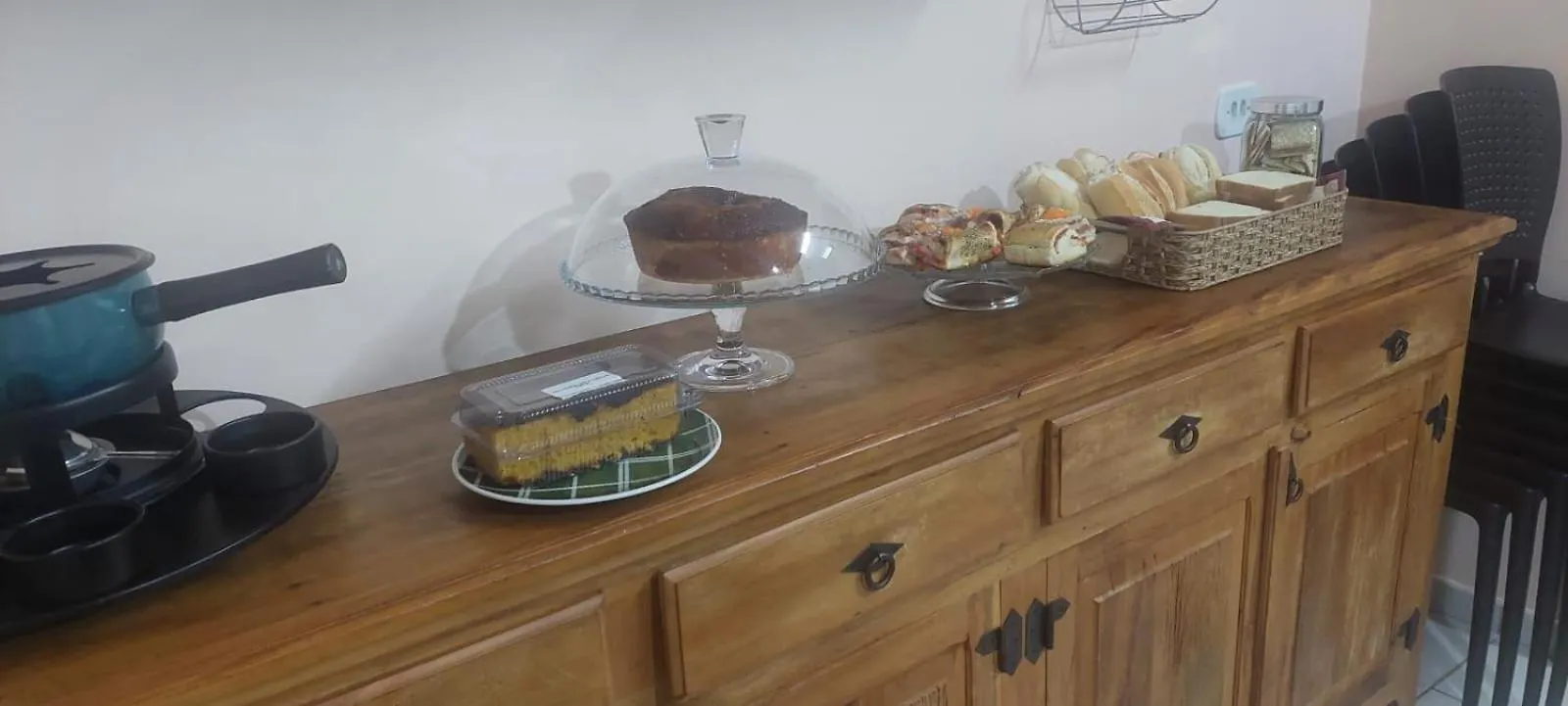 Quarto em Acomodações Particulares Suites E Quartos Casa Papai Noel Campos do Jordão